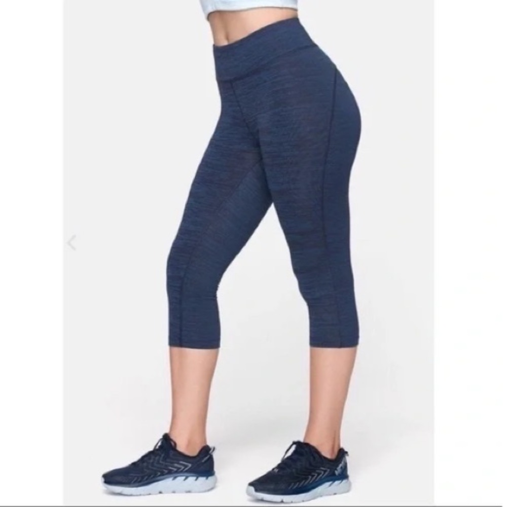 Outdoor Voices TechSweat Flex Kneecap Leggings in Baltic Size XL